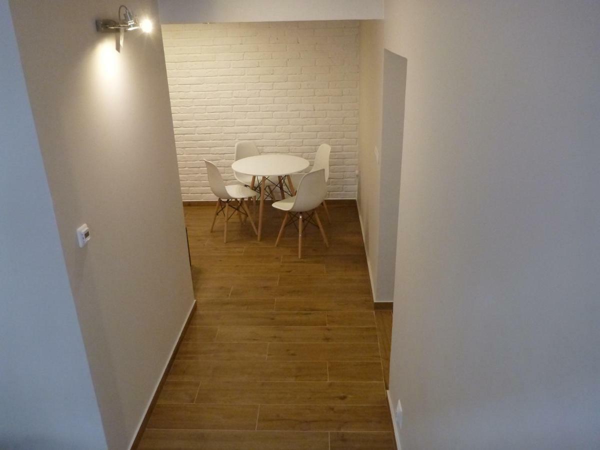 Ferienwohnung Apartament Na Brodatego Breslau Exterior foto